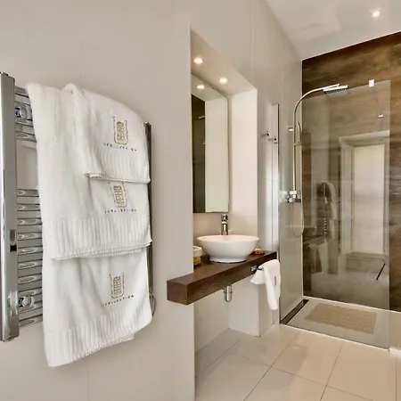U Collection - A Luxury Collection Suites, Valletta Exterior photo