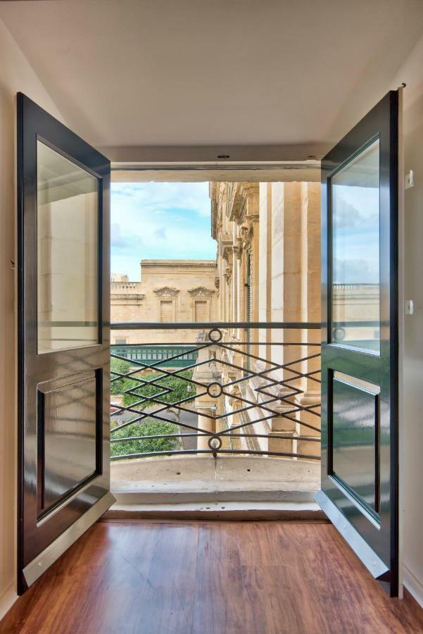 U Collection - A Luxury Collection Suites, * فاليتا