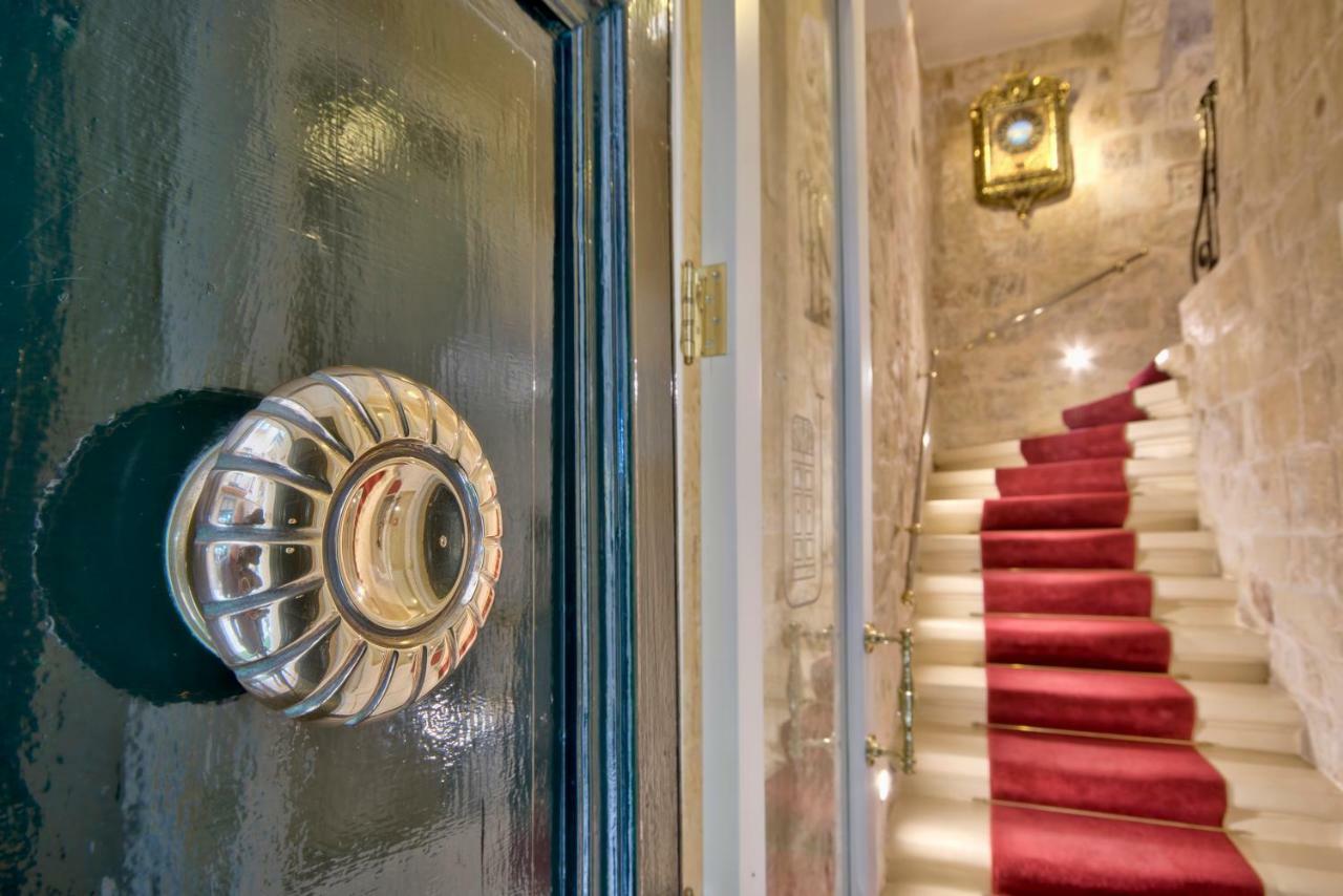 U Collection - A Luxury Collection Suites, * فاليتا